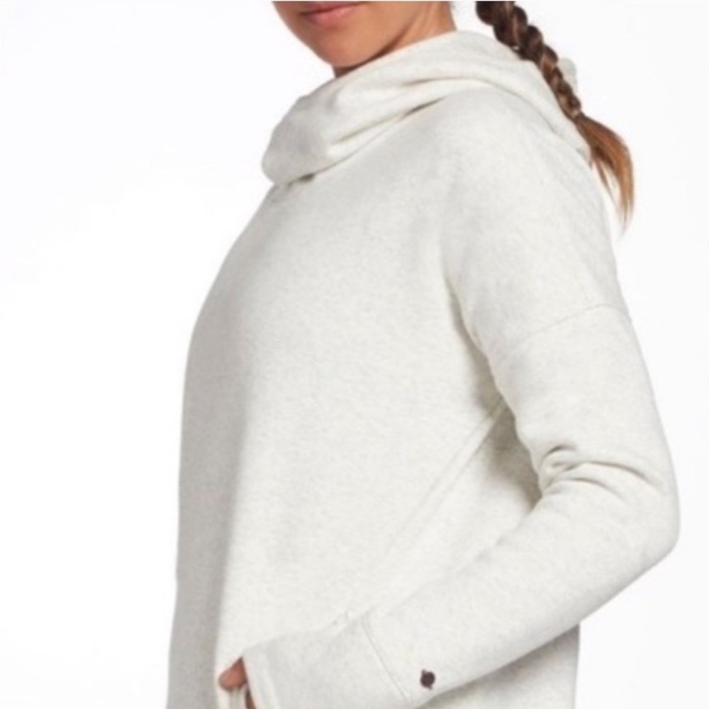 Calia by Carrie Underwood Grey Cowl neck hoodie